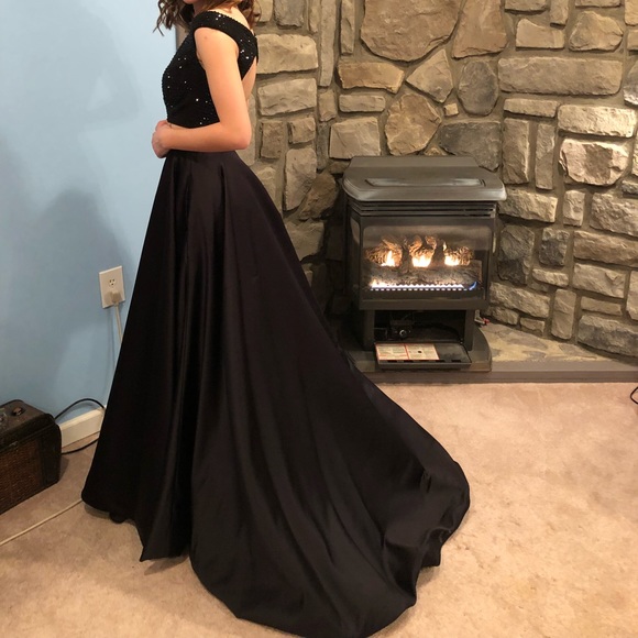 Prom dress - Picture 5 of 7